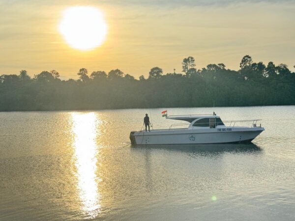 Short Fishing Trips on The Big Fish | Upto 8 Persons